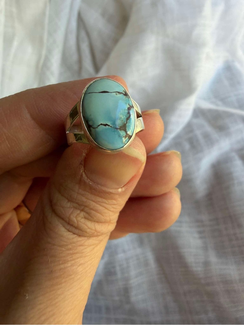 Sterling Silver golden hills Turquoise Oval Ring - Navajo made